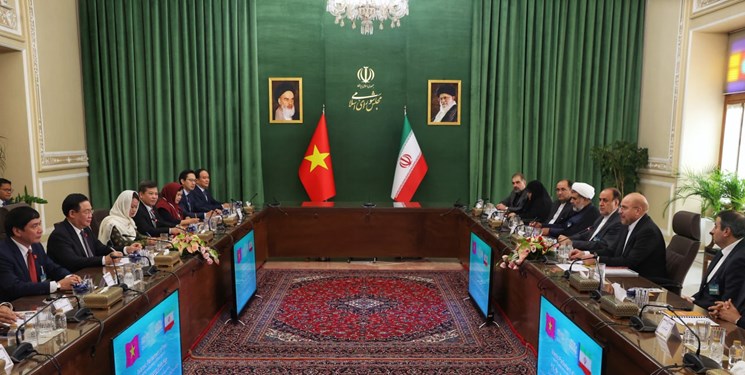 قالیباف: اولویت ایران در سیاست خارجی توجه ویژه به حوزه آسیای شرقی است