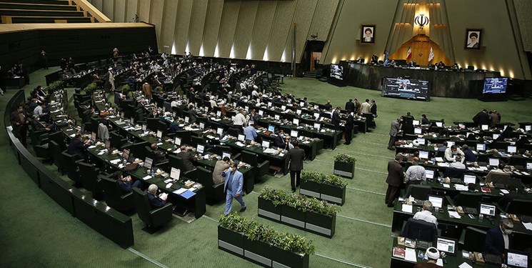 لایحه عفاف وحجاب در دستور کار مجلس قرار گرفت